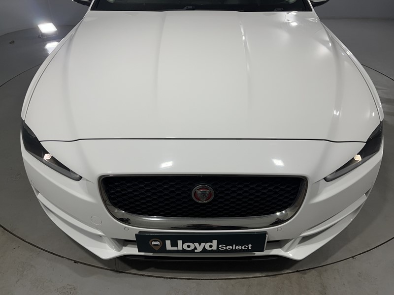 2017 (17) JAGUAR XE 2.0d [180] Prestige 4dr Auto 5107957