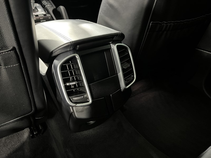 2017 (17) PORSCHE CAYENNE Diesel 5dr Tiptronic S 5152076