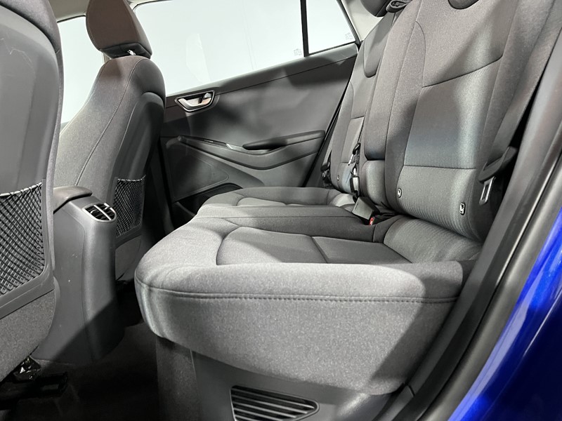 2020 (20) HYUNDAI IONIQ 1.6 GDi Hybrid Premium 5dr DCT 5101204