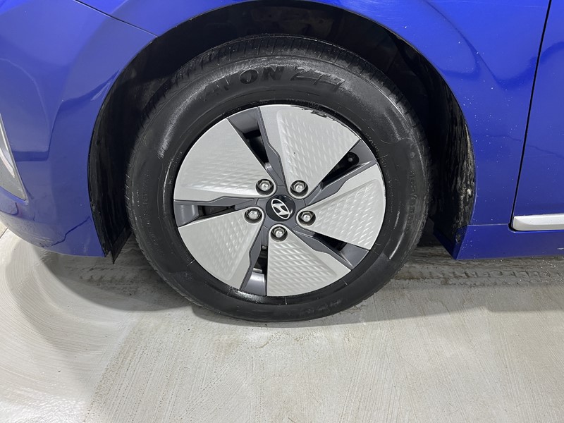 2020 (20) HYUNDAI IONIQ 1.6 GDi Hybrid Premium 5dr DCT 5101185