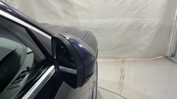 2020 (70) JAGUAR F-PACE 2.0d Portfolio 5dr Auto AWD 5101721