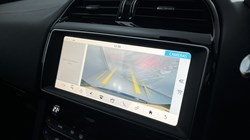 2020 (70) JAGUAR F-PACE 2.0d Portfolio 5dr Auto AWD 5101698