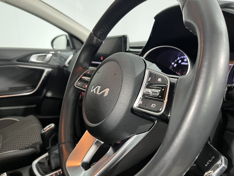 2023 (23) KIA CEED 1.5T GDi ISG 3 5dr 5101875
