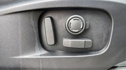 2025 (25) LAND ROVER DEFENDER 3.0 D250 X-Dynamic HSE 110 5dr Auto 4557368