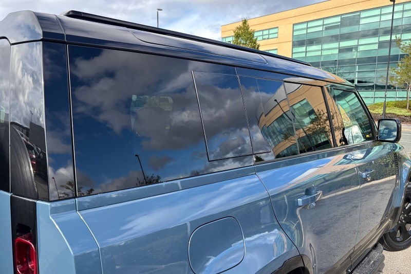 2025 (25) LAND ROVER DEFENDER 3.0 D250 X-Dynamic HSE 110 5dr Auto 4557392