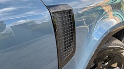 2025 (25) LAND ROVER DEFENDER 3.0 D250 X-Dynamic HSE 110 5dr Auto 4557364