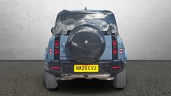 2025 (25) LAND ROVER DEFENDER 3.0 D250 X-Dynamic HSE 110 5dr Auto 4557350