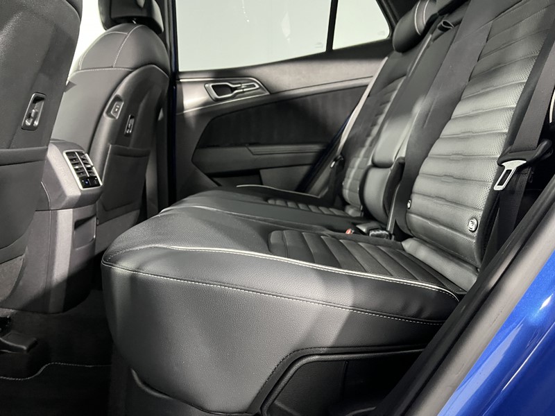 2024 (24) KIA SPORTAGE 1.6T GDi HEV GT-Line S 5dr Auto 5101331