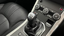 2017 (67) LAND ROVER RANGE ROVER EVOQUE 2.0 TD4 SE 5dr 5101738