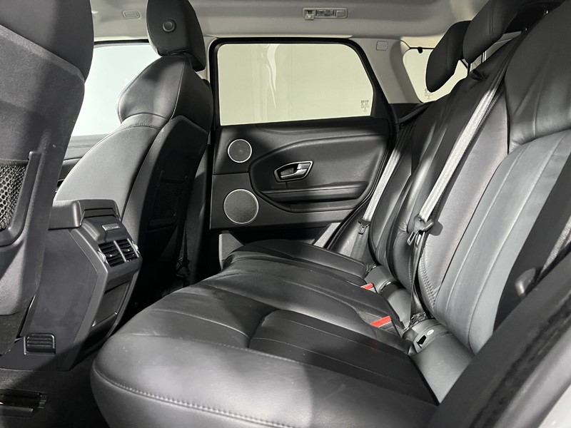 2017 (67) LAND ROVER RANGE ROVER EVOQUE 2.0 TD4 SE 5dr 5122833