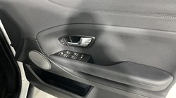 2017 (67) LAND ROVER RANGE ROVER EVOQUE 2.0 TD4 SE 5dr 5101747