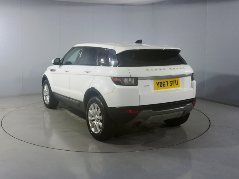 2017 (67) LAND ROVER RANGE ROVER EVOQUE 2.0 TD4 SE 5dr 5101730