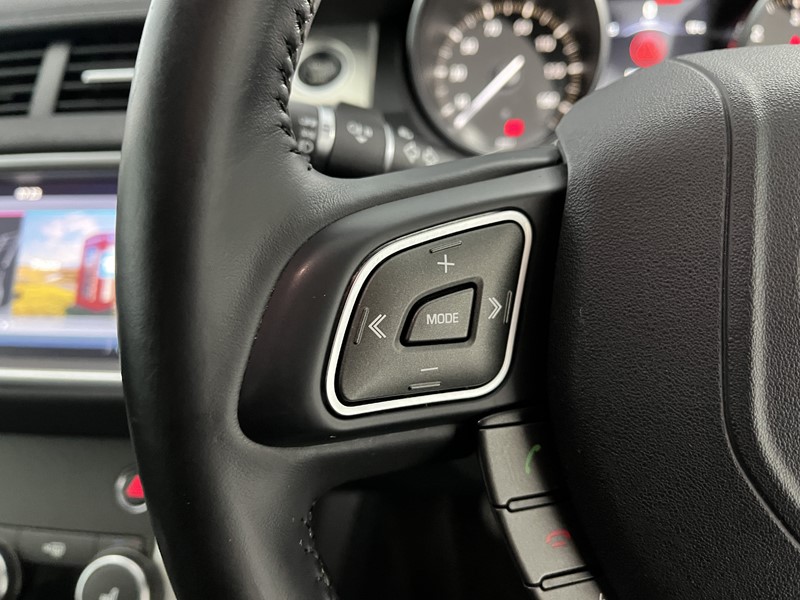 2017 (67) LAND ROVER RANGE ROVER EVOQUE 2.0 TD4 SE 5dr 5122821