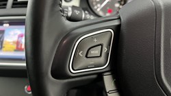 2017 (67) LAND ROVER RANGE ROVER EVOQUE 2.0 TD4 SE 5dr 5122821