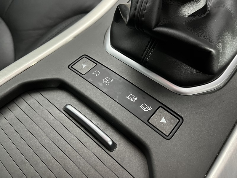 2017 (67) LAND ROVER RANGE ROVER EVOQUE 2.0 TD4 SE 5dr 5122830