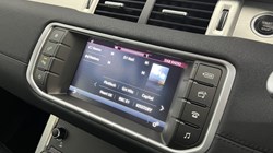 2017 (67) LAND ROVER RANGE ROVER EVOQUE 2.0 TD4 SE 5dr 5101754