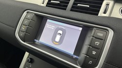 2017 (67) LAND ROVER RANGE ROVER EVOQUE 2.0 TD4 SE 5dr 5101745