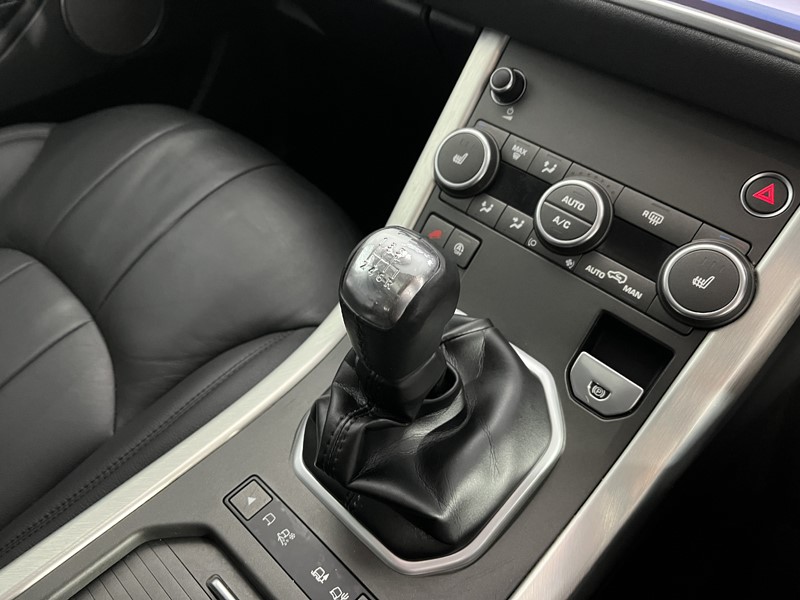 2017 (67) LAND ROVER RANGE ROVER EVOQUE 2.0 TD4 SE 5dr 5122809