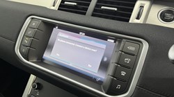 2017 (67) LAND ROVER RANGE ROVER EVOQUE 2.0 TD4 SE 5dr 5101756