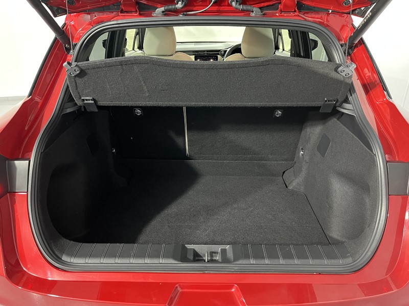 2024 (24) LEXUS LBX 1.5 Premium Plus 5dr E-CVT 5102003