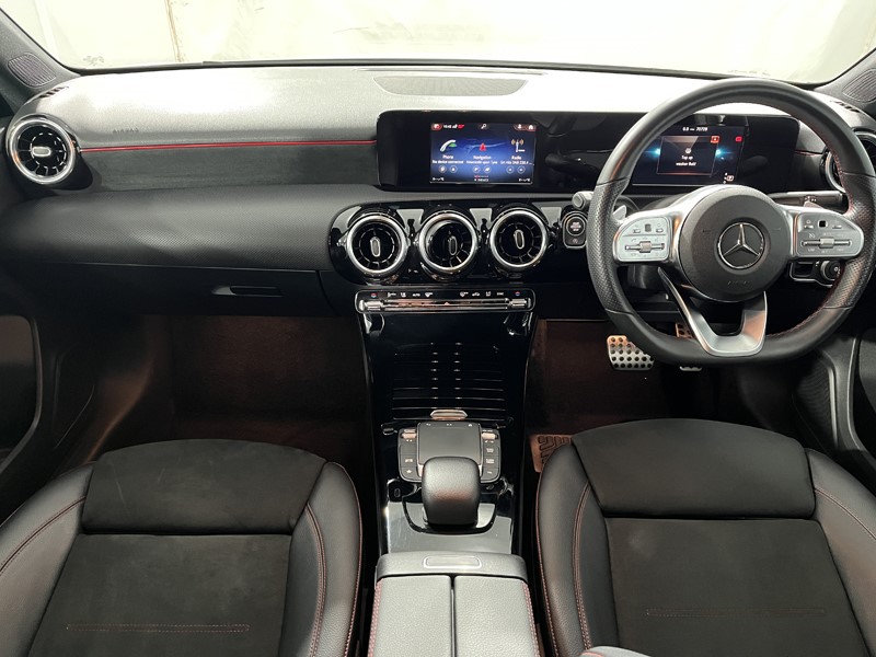 2021 (21) MERCEDES-BENZ A CLASS A180d AMG Line 5dr Auto 5101437
