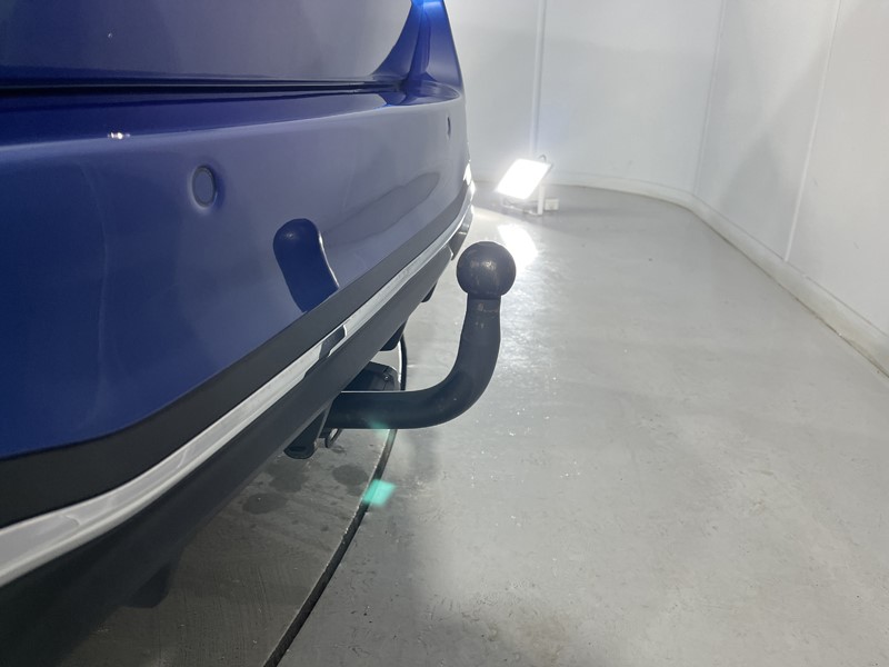 2023 (72) MERCEDES-BENZ C CLASS C300e AMG Line Premium Plus 5dr 9G-Tronic 5102129