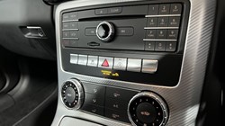 2017 (67) MERCEDES-BENZ SLC 180 AMG Line 2dr 9G-Tronic 5101243