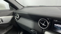 2017 (67) MERCEDES-BENZ SLC 180 AMG Line 2dr 9G-Tronic 5101240