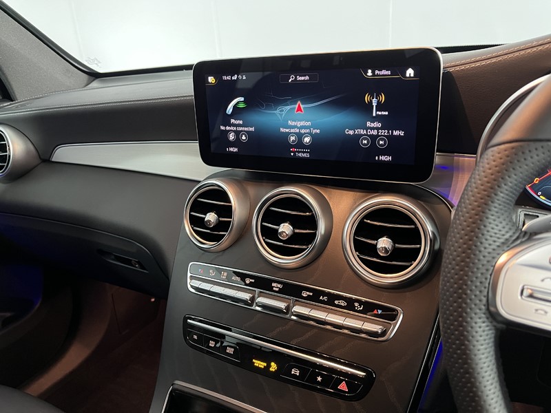 2022 (22) MERCEDES-BENZ GLC 300d 4Matic AMG Line Premium 5dr 9G-Tronic 5101904