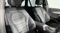 2022 (22) MERCEDES-BENZ GLC 300d 4Matic AMG Line Premium 5dr 9G-Tronic 5101907