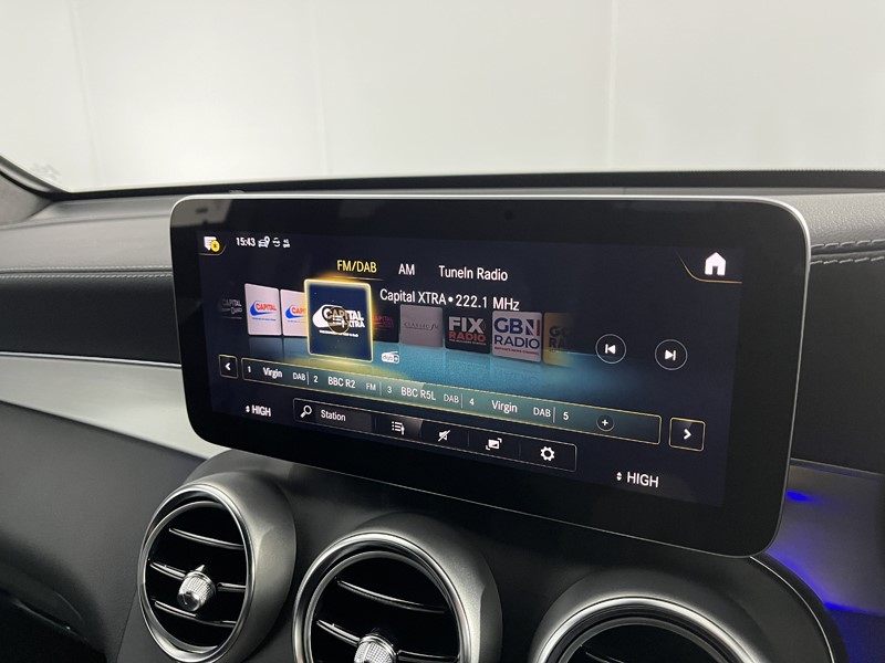 2022 (22) MERCEDES-BENZ GLC 300d 4Matic AMG Line Premium 5dr 9G-Tronic 5101923