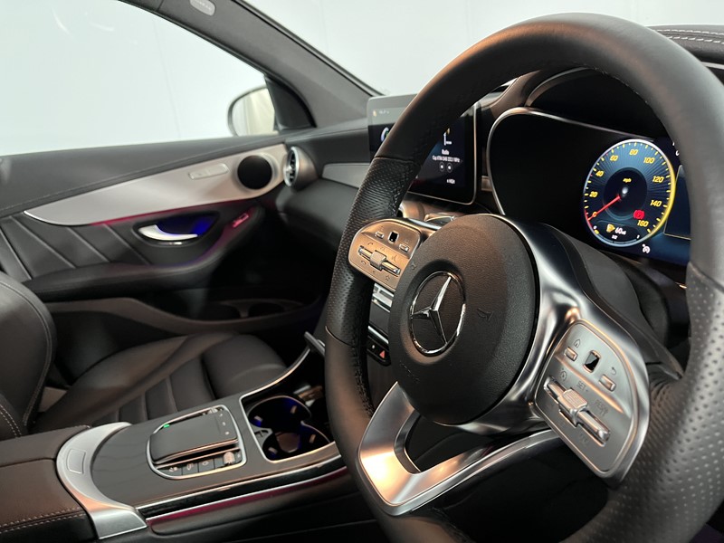 2022 (22) MERCEDES-BENZ GLC 300d 4Matic AMG Line Premium 5dr 9G-Tronic 5101918