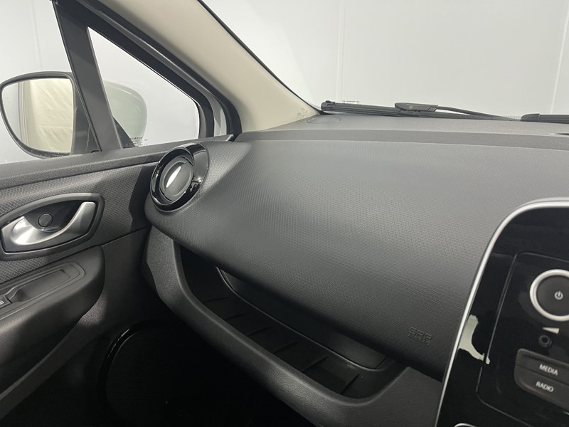 2019 (69) RENAULT CLIO 0.9 TCE 90 Play 5dr 5103843