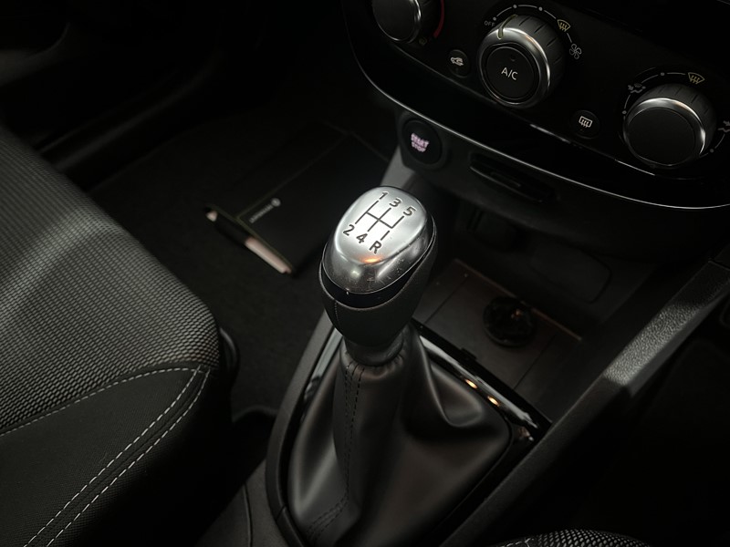 2019 (69) RENAULT CLIO 0.9 TCE 90 Play 5dr 5103830