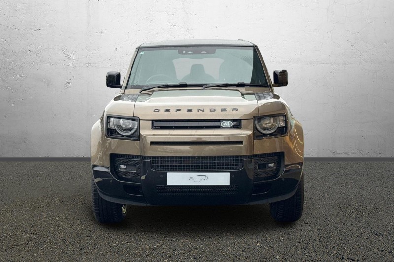  LAND ROVER DEFENDER 3.0 D350 X-Dynamic HSE 130 5dr Auto 5034328