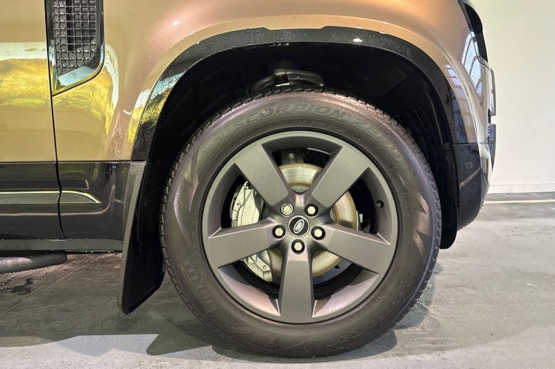  LAND ROVER DEFENDER 3.0 D350 X-Dynamic HSE 130 5dr Auto 5034329