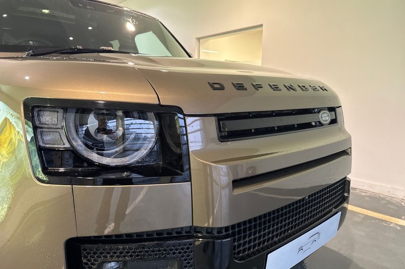  LAND ROVER DEFENDER 3.0 D350 X-Dynamic HSE 130 5dr Auto 5034358