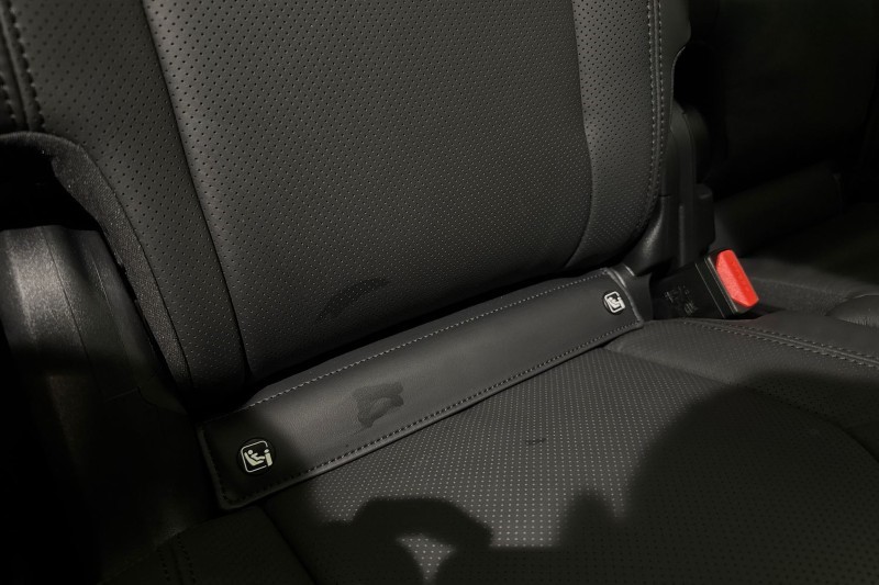  LAND ROVER DEFENDER 3.0 D350 X-Dynamic HSE 130 5dr Auto 5034354