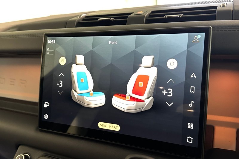  LAND ROVER DEFENDER 3.0 D350 X-Dynamic HSE 130 5dr Auto 5034352