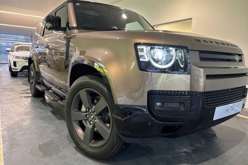  LAND ROVER DEFENDER 3.0 D350 X-Dynamic HSE 130 5dr Auto 5034357