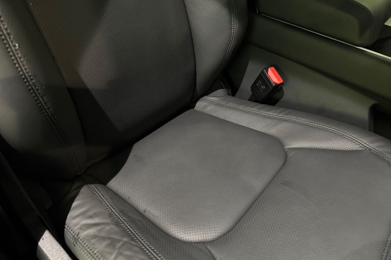  LAND ROVER DEFENDER 3.0 D350 X-Dynamic HSE 130 5dr Auto 5034346