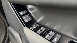 2025 (25) LAND ROVER RANGE ROVER VELAR 2.0 D200 MHEV Dynamic SE 5dr Auto 4537429