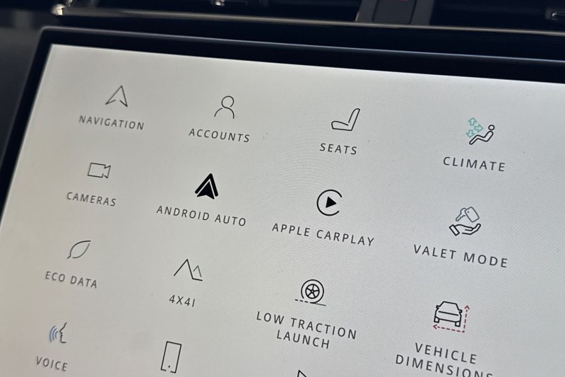 2025 (25) LAND ROVER RANGE ROVER VELAR 2.0 D200 MHEV Dynamic SE 5dr Auto 4537437