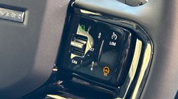 2025 (25) LAND ROVER RANGE ROVER VELAR 2.0 D200 MHEV Dynamic SE 5dr Auto 4537433