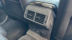 2025 (25) LAND ROVER RANGE ROVER VELAR 2.0 D200 MHEV Dynamic SE 5dr Auto 4537424