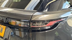 2025 (25) LAND ROVER RANGE ROVER VELAR 2.0 D200 MHEV Dynamic SE 5dr Auto 4537453