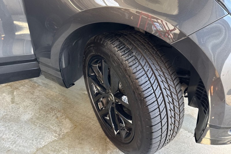 2025 (25) LAND ROVER RANGE ROVER VELAR 2.0 D200 MHEV Dynamic SE 5dr Auto 4537455