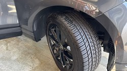 2025 (25) LAND ROVER RANGE ROVER VELAR 2.0 D200 MHEV Dynamic SE 5dr Auto 4537455