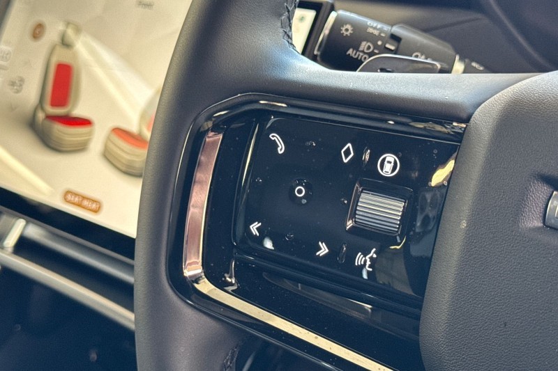 2025 (25) LAND ROVER RANGE ROVER VELAR 2.0 D200 MHEV Dynamic SE 5dr Auto 4537434