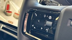 2025 (25) LAND ROVER RANGE ROVER VELAR 2.0 D200 MHEV Dynamic SE 5dr Auto 4537434